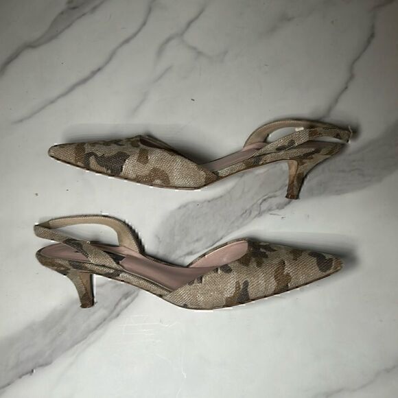 SJP Sarah Jessica Parker Simplicity camo kitten heels fawn 8.5 - Picture 2 of 6